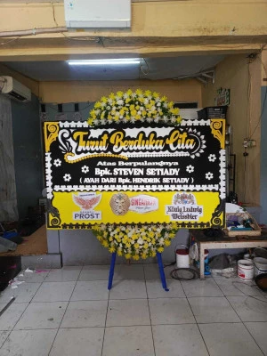 Papan Bunga di Keseneng Purworejo